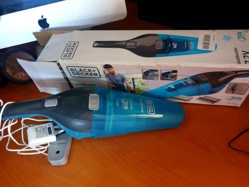 ***BLACK and DECKER 7.2 CORDLESS**WET & DRY DUSTBUSTER***AS NEW***RET DEMO ITEM***NEVER USED**